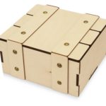 Деревянная подарочная коробка с крышкой «Ларчик»