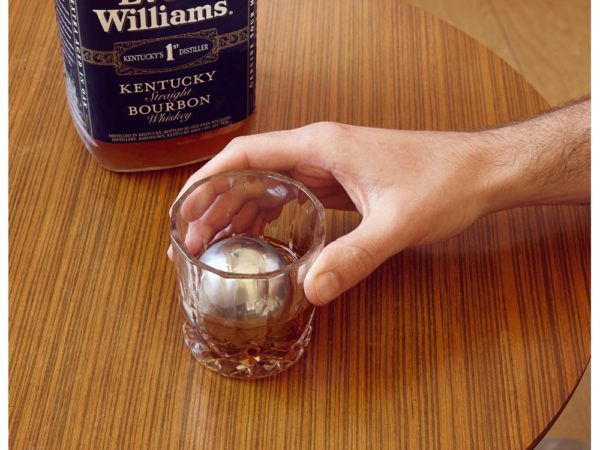 Набор охлаждающих шаров для виски «Whiskey balls» - купить оптом