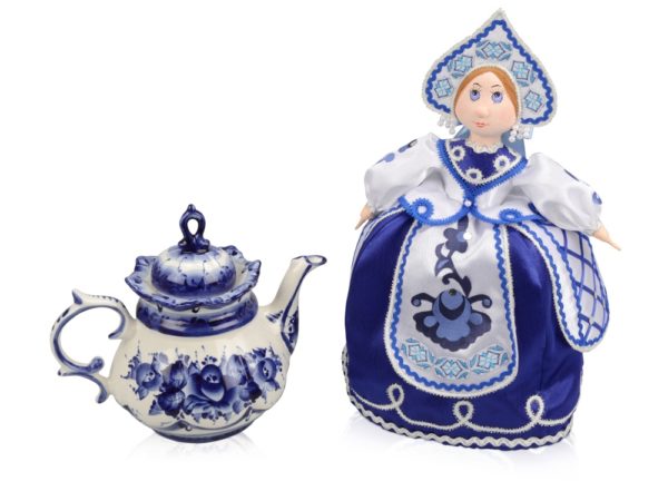 Подарочный набор «Гжель»: кукла на чайник, чайник заварной с росписью - купить оптом