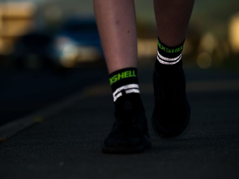 Водонепроницаемые носки Pro Visibility Cycling, черные с серым - купить оптом