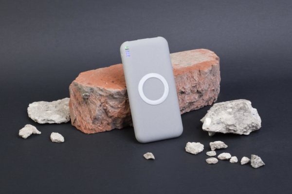 Беспроводное зарядное устройство "Камень", 8000 mAh, покрытие soft grip, цвет серый - купить оптом