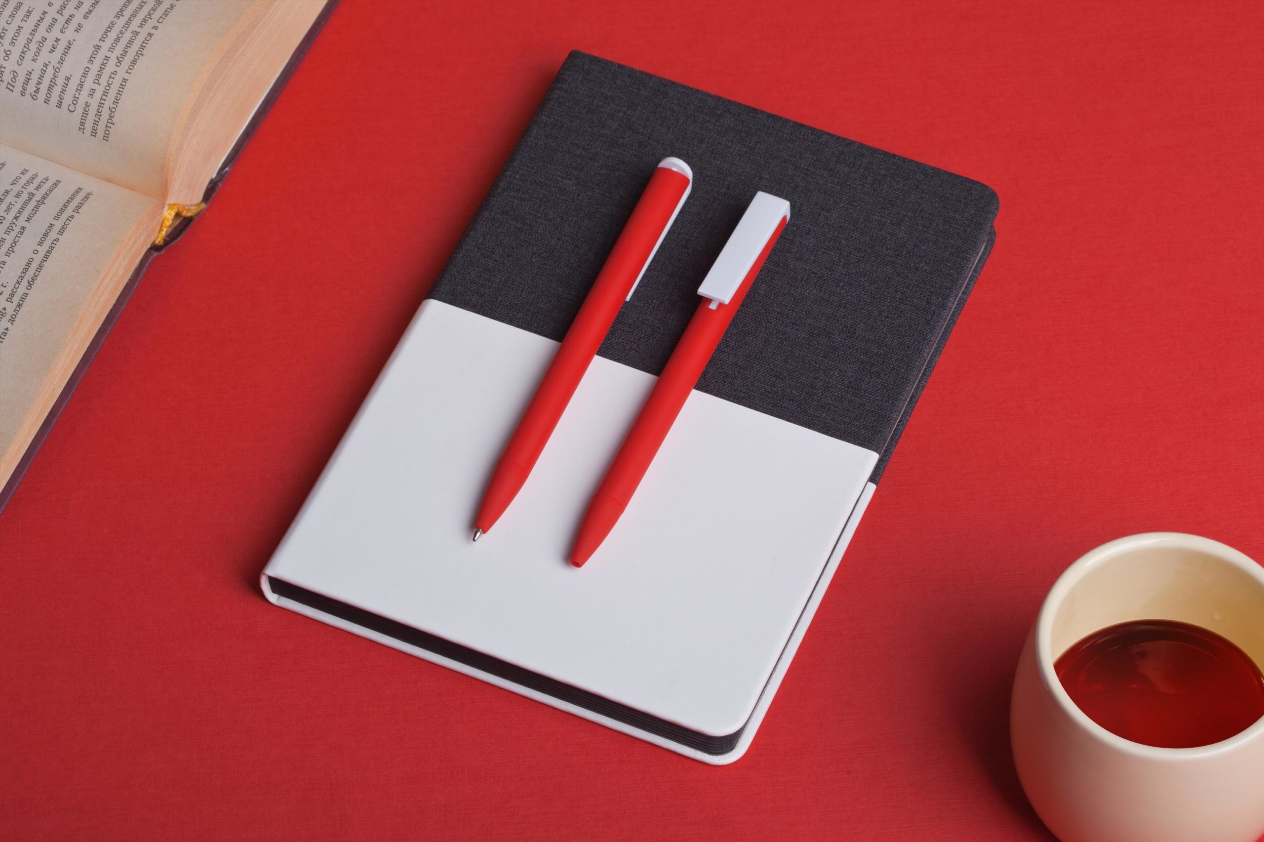Ручка шариковая "Clive", покрытие soft touch, цвет красный с белым, фото 1
