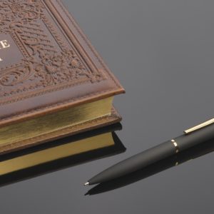 Ручка шариковая "Alice", покрытие soft touch, цвет черный с золотом - купить оптом