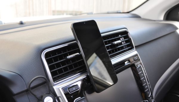 Автомобильный держатель для телефона "Allo", покрытие soft touch, цвет черный - купить оптом