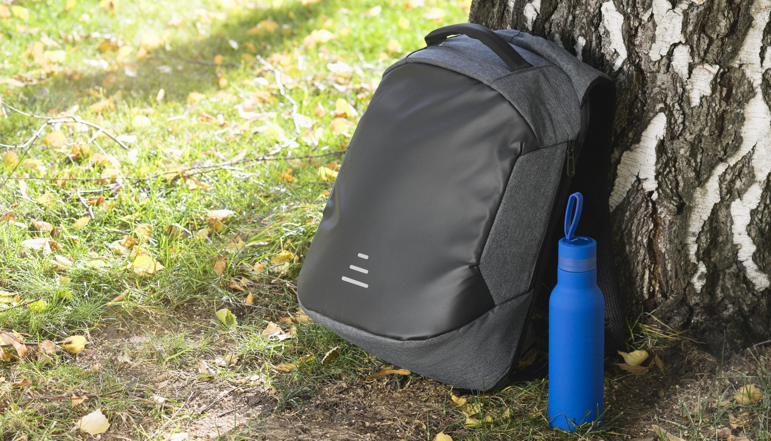 Рюкзак "Holiday" с USB разъемом и защитой от кражи, цвет серый с черным, фото 1