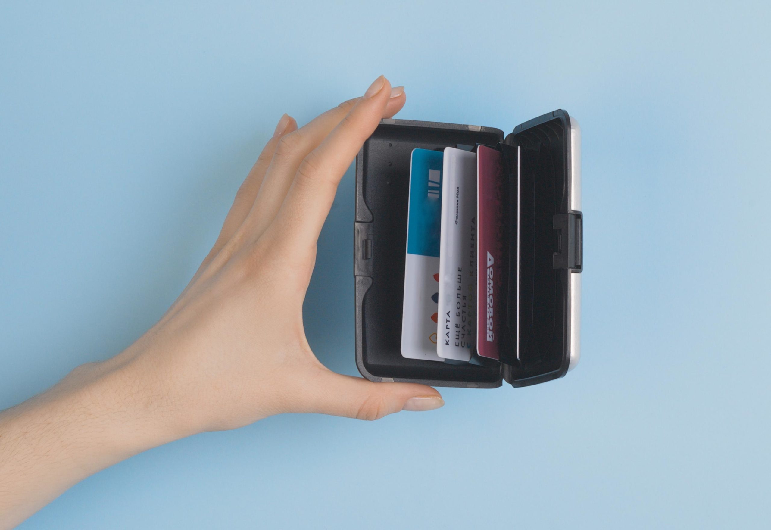 Футляр "Trust" для банковских карт и визиток с RFID - защитой, цвет серебристый, фото 3