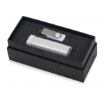 Подарочный набор Flashbank с флешкой и зарядным устройством, белый, фото 1