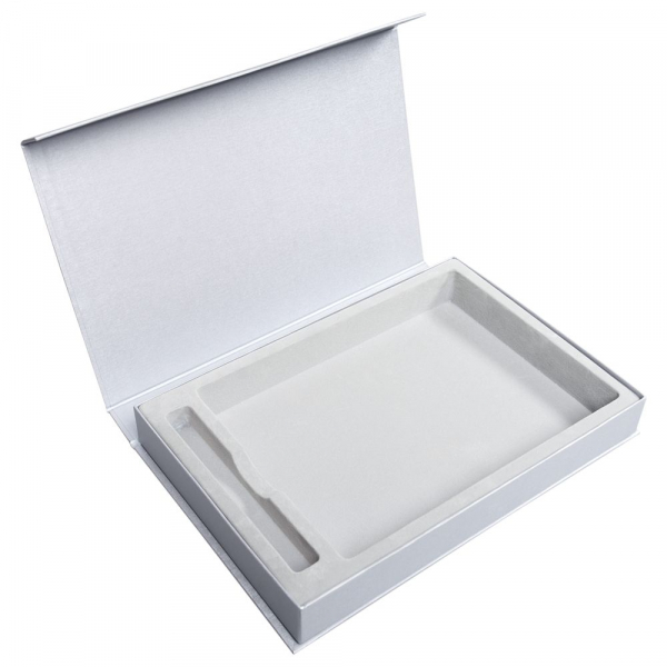 Коробка Silk с ложементом под ежедневник 15х21 см и ручку, серебристая - купить оптом
