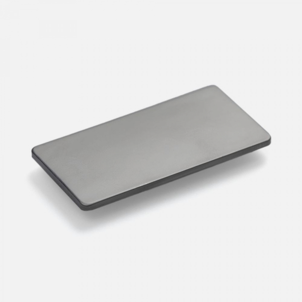Значок Magnet Matto, серебристый глянцевый - купить оптом