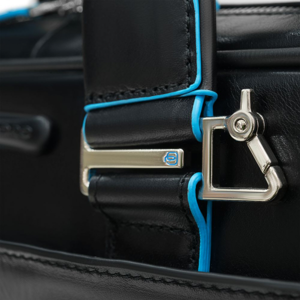 Сумка с отделением для ноутбука Piquadro Blue Square, черная - купить оптом