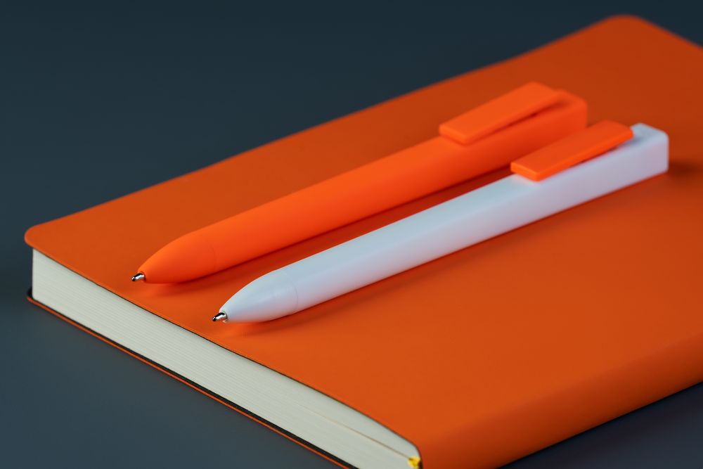 Ручка шариковая Swiper SQ Soft Touch, оранжевая - купить оптом