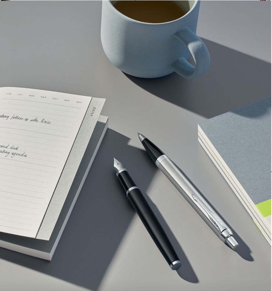 Ручка шариковая Parker IM Essential Stainless Steel CT, серебристая с черным - купить оптом